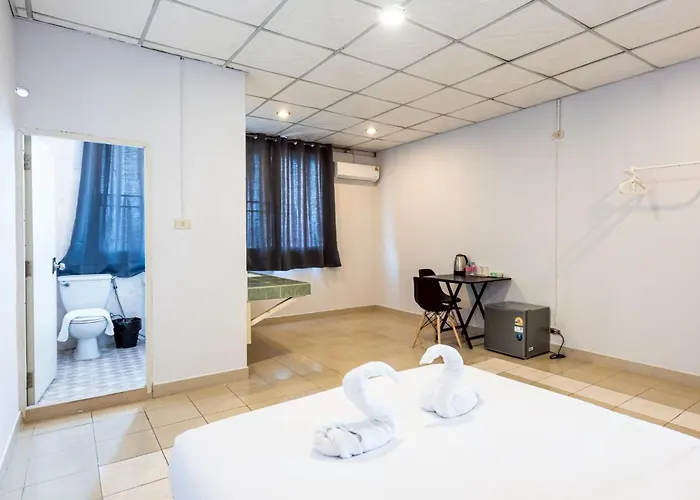 F Suvarnabhumi Apartment Bangkok